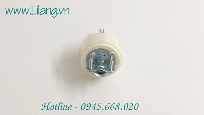 Phich Cam Panasonic Cong Nghiep 3 Chan Me2592w