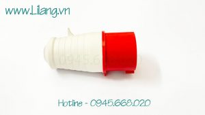 Phich Cam Dien 5p 32a 6h Ip44