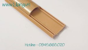 Nep San Ban Nguyet Van Go D30